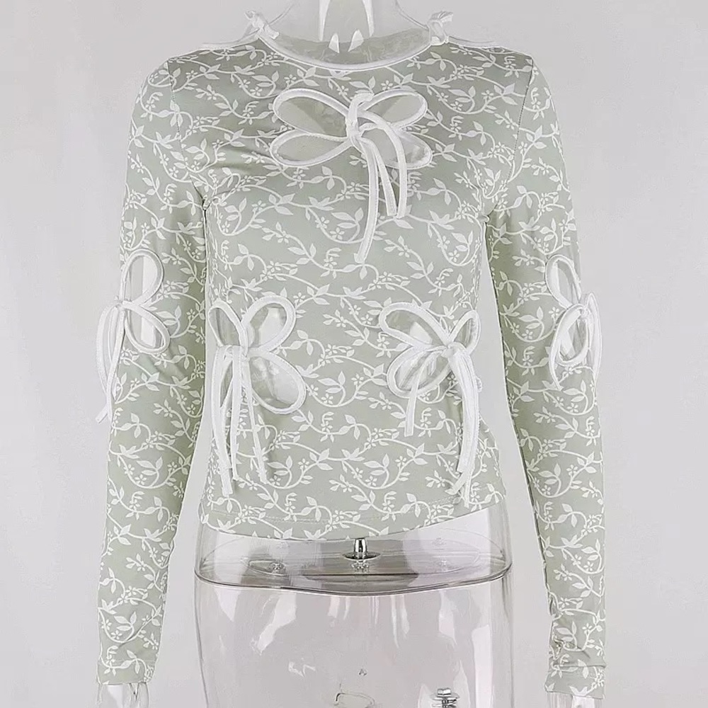 Vintage Floral Cut Out Long Sleeve Shirt - Picture 9 of 14